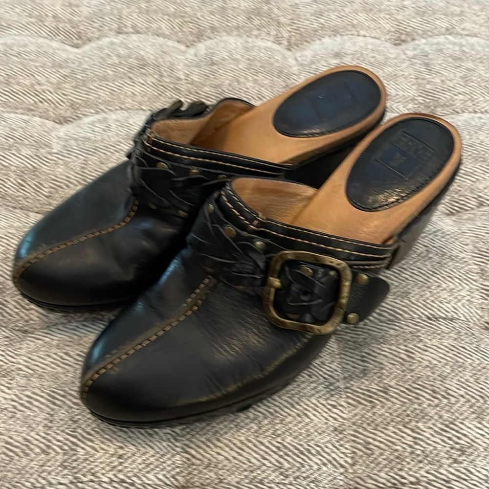 Frye leather mules size 8M